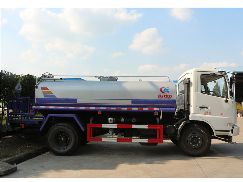 東風(fēng)嘉運（10方）綠化噴灑車