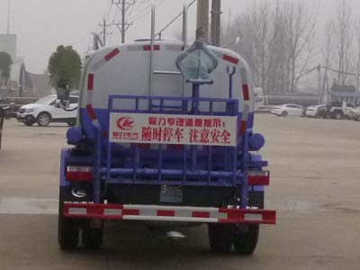 東風(fēng)多利卡（5方）灑水車