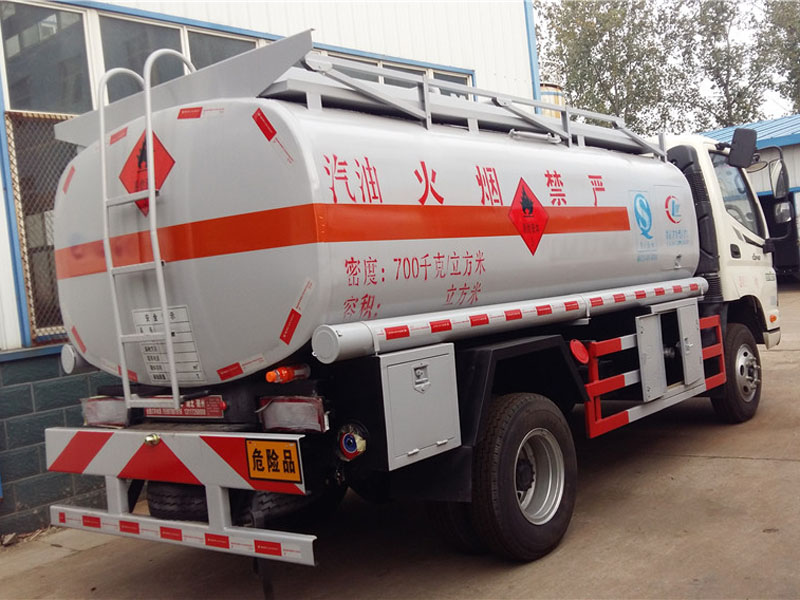 福田歐馬可（6方）加油車