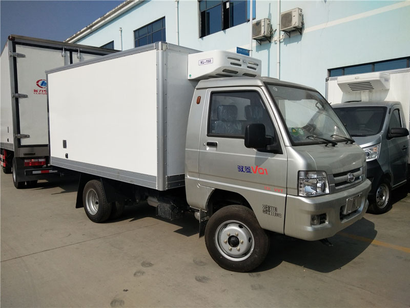 福田馭菱后雙輪2.9米貨廂冷藏車