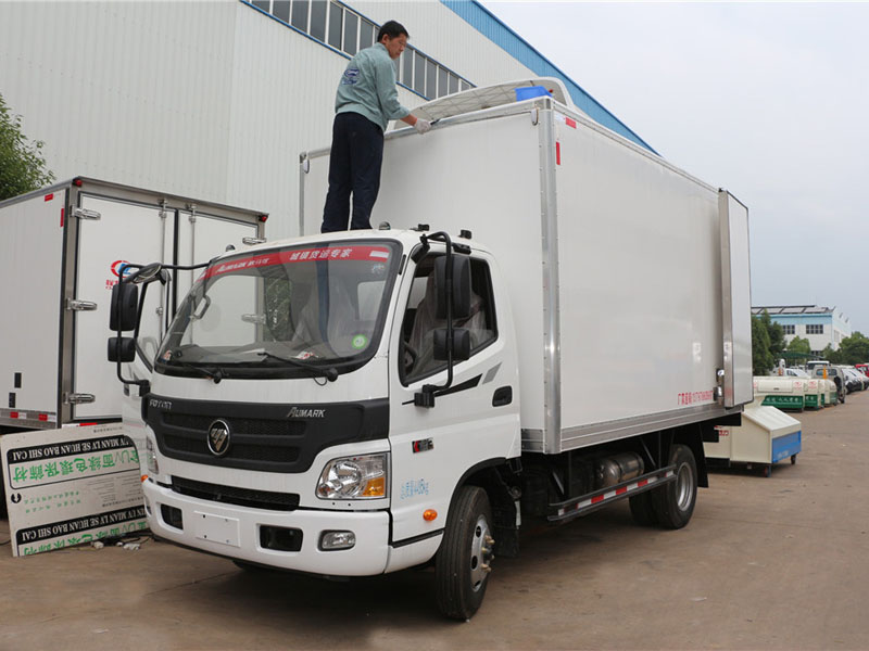 福田歐馬可BJ5129XLC-A2型冷藏車(chē)