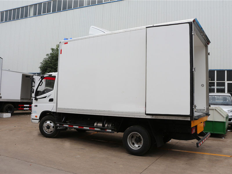 福田歐馬可BJ5129XLC-A2型冷藏車(chē)