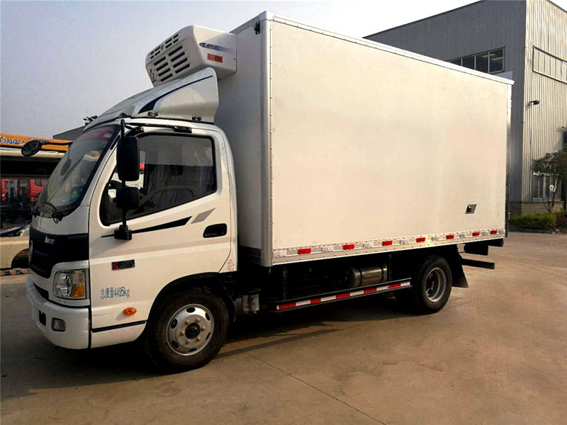 福田歐馬可BJ5129XLC-A2型冷藏車(chē)