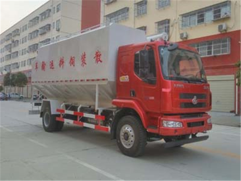柳汽乘龍CLW5180ZSLL5型散裝飼料運輸車