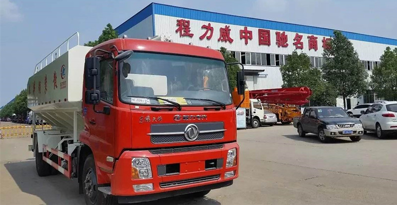 歐曼單橋20方散裝飼料運輸車