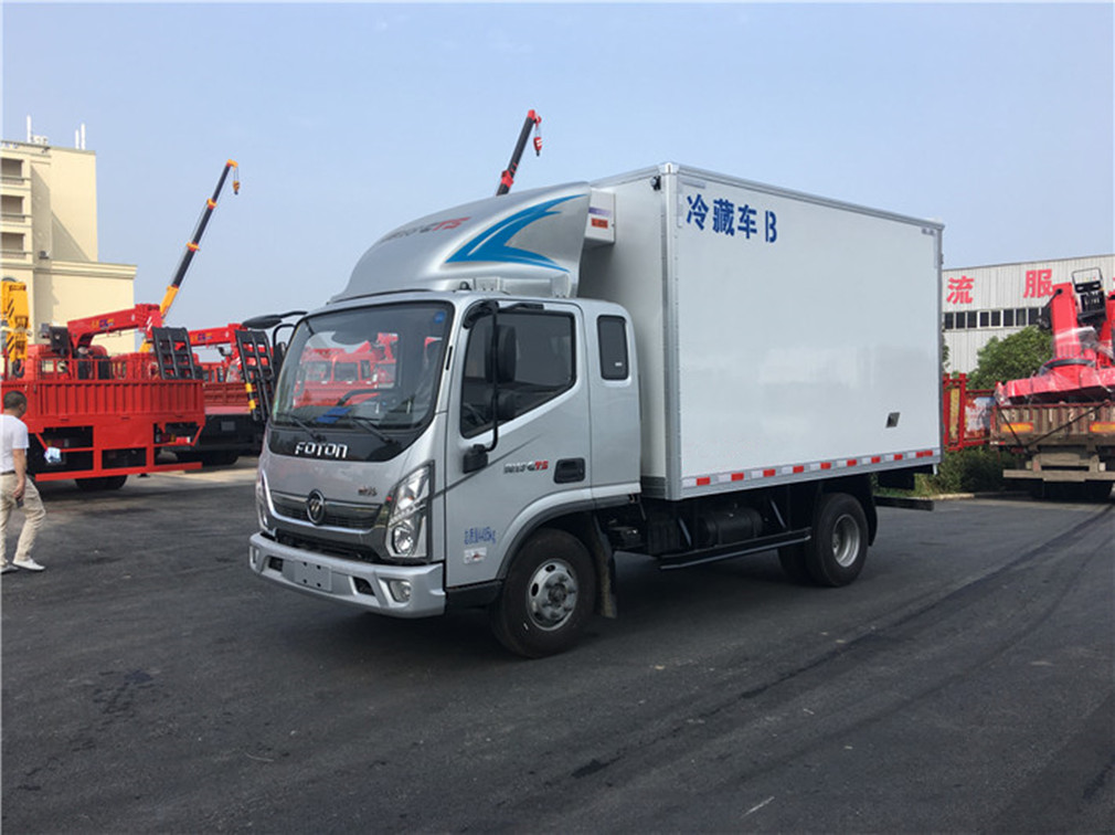 奧鈴CTS排半帶臥冷藏車