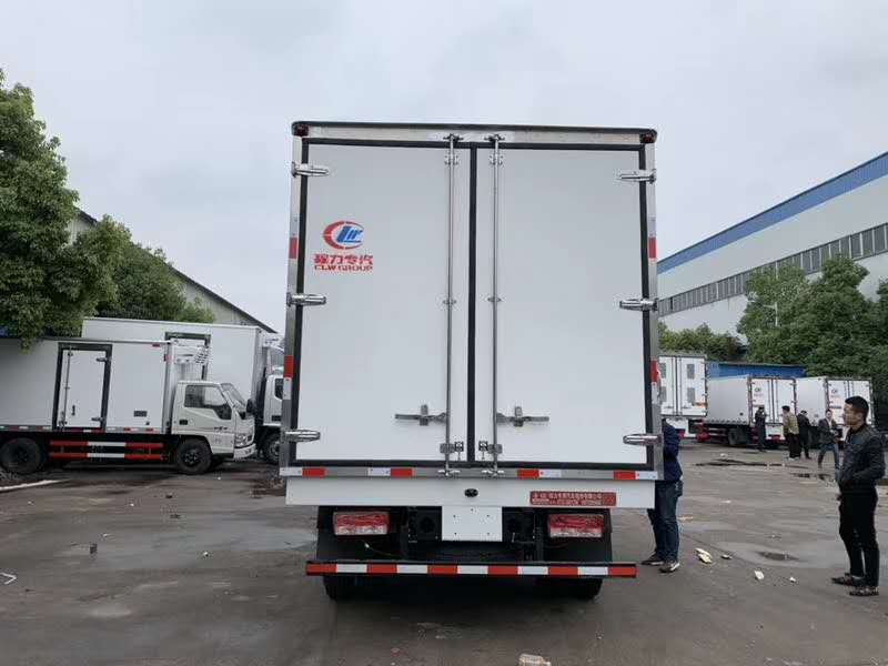 瑞沃ES3藍牌重載23立方冷藏車