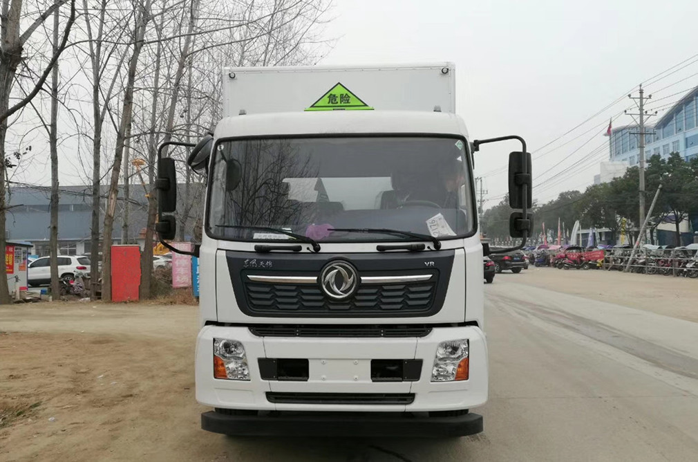 國六天錦三類易燃液體廂式運輸車