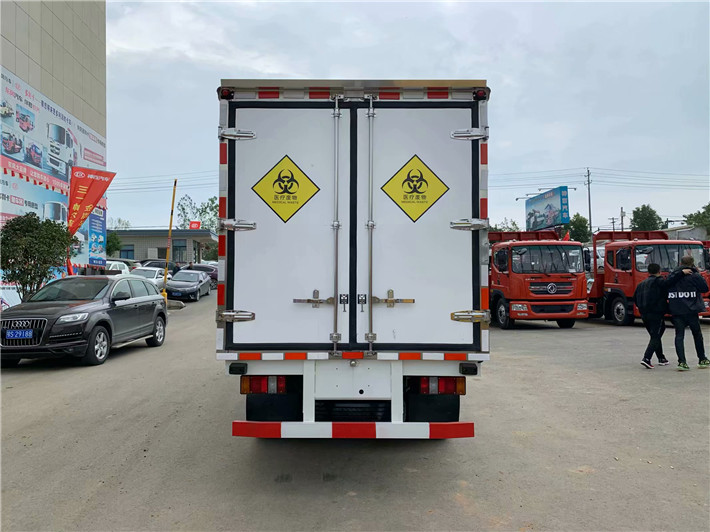 江鈴國六醫療廢物轉運車