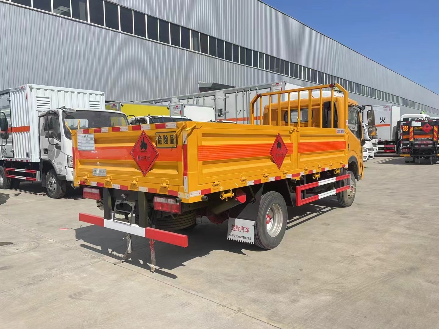 東風(fēng)多利卡4噸氣瓶運輸車玉柴發(fā)動機