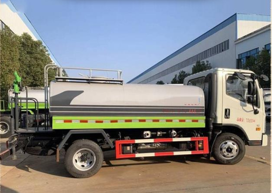 程力威牌CLW5070GSSBDP型灑水車