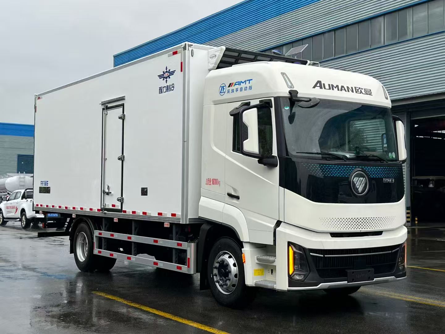 冷藏車鼓包原因分析