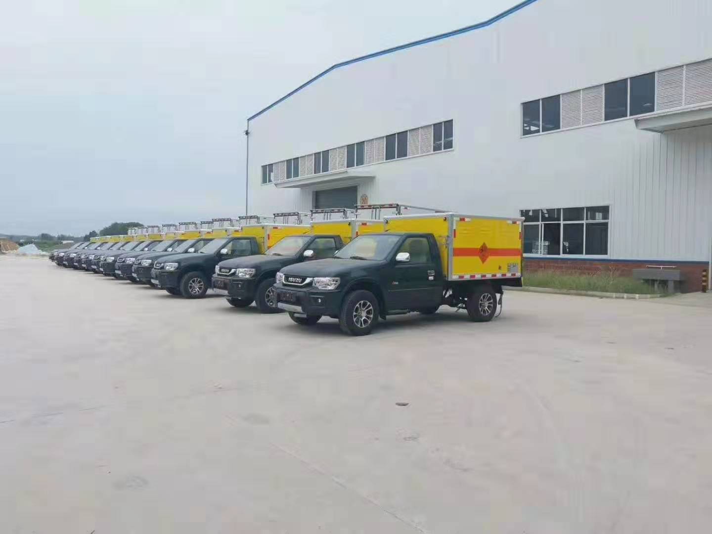 山西肖總批量訂購的五十鈴皮卡防爆車發車