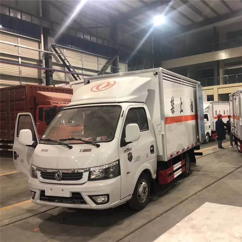 東風途逸國六易燃氣體廂式車大量現車