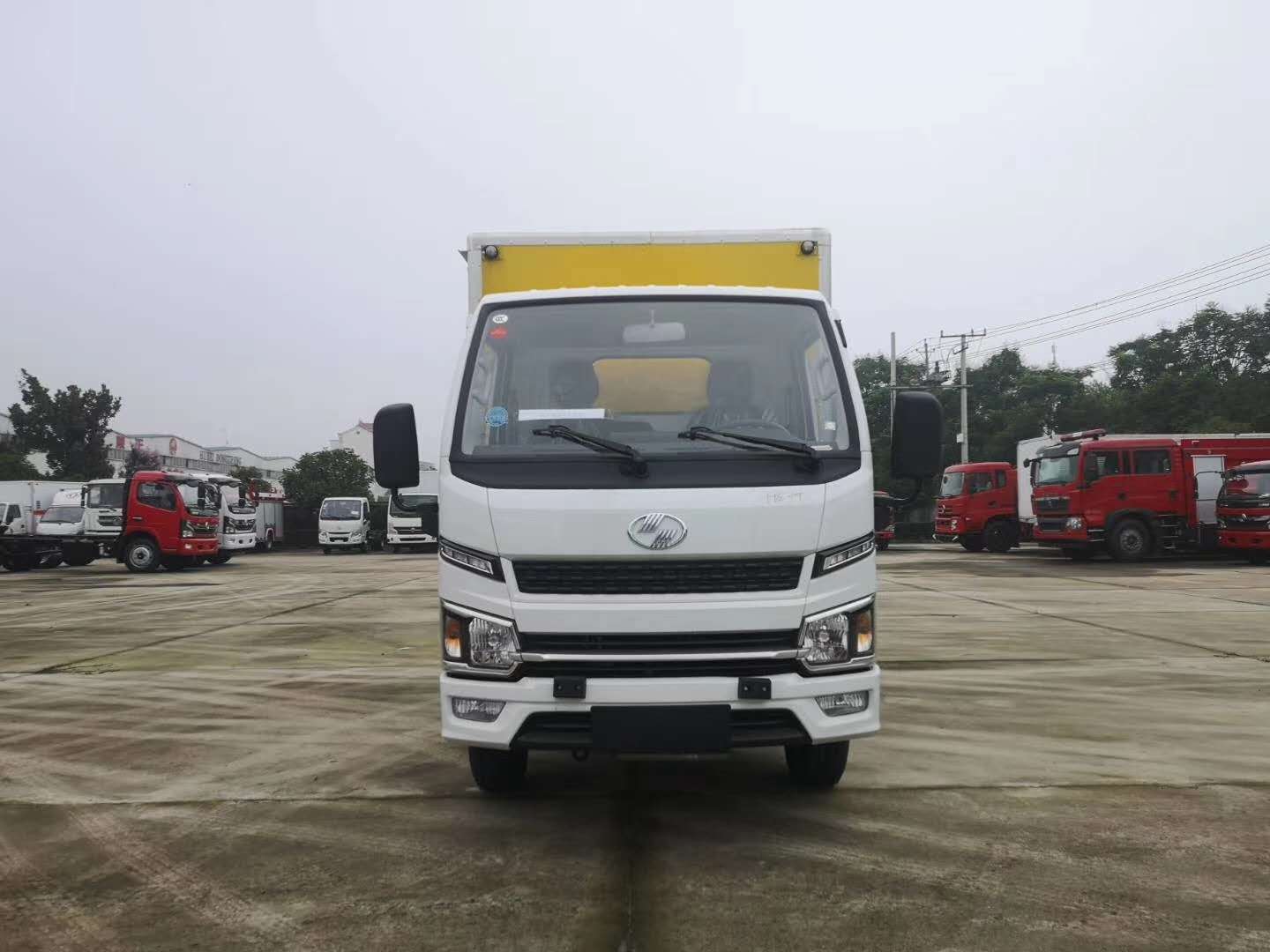 躍進藍牌柴油國六爆破器材運輸車