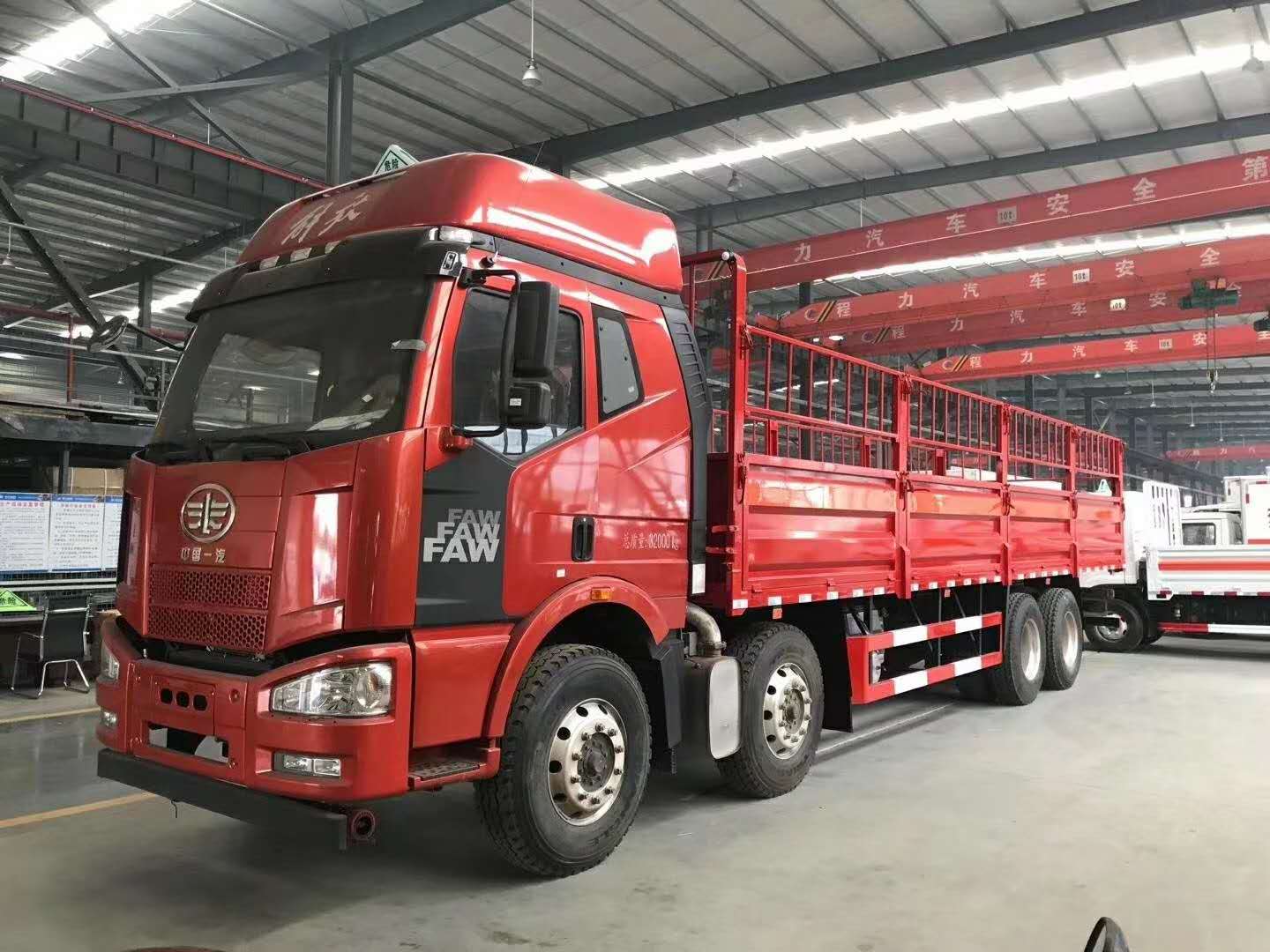 解放J6前四后八氣瓶車詳細介紹