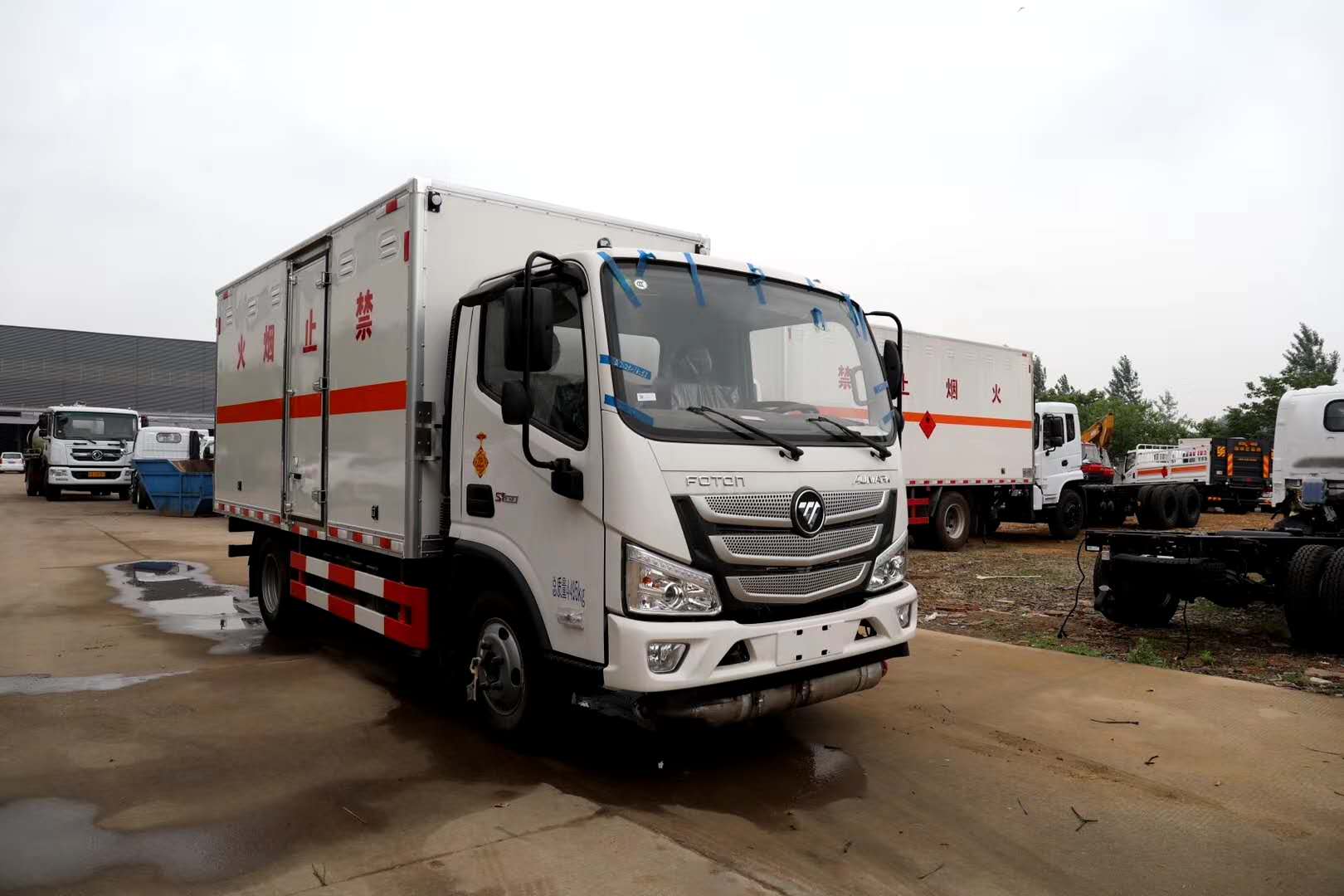 福田歐馬可國六三類危險品車