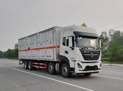 東風天龍前四后八國六易燃氣體廂式運輸車