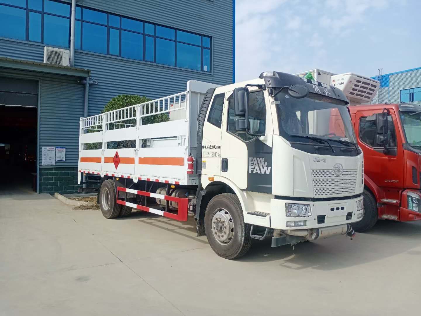 解放J6氣瓶運輸車現車供應