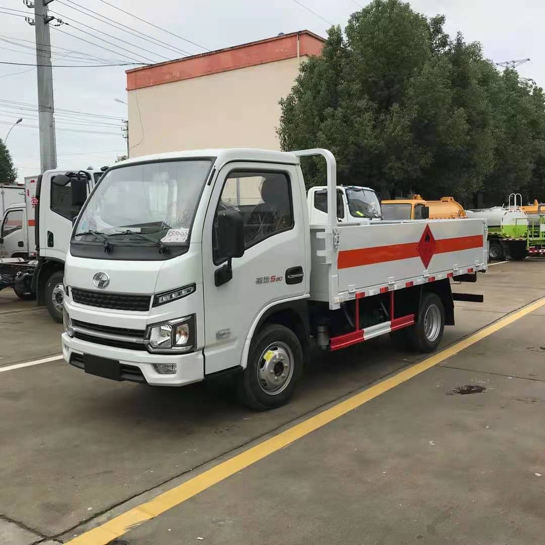 躍進(jìn)3米6液化氣瓶配送車