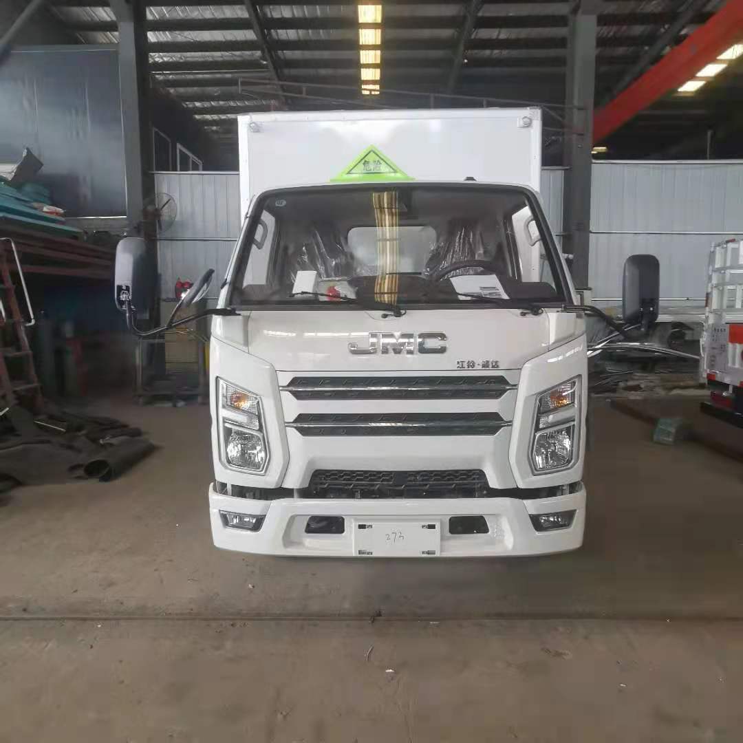 江鈴國(guó)六帶雙開(kāi)側(cè)門(mén)危險(xiǎn)品車