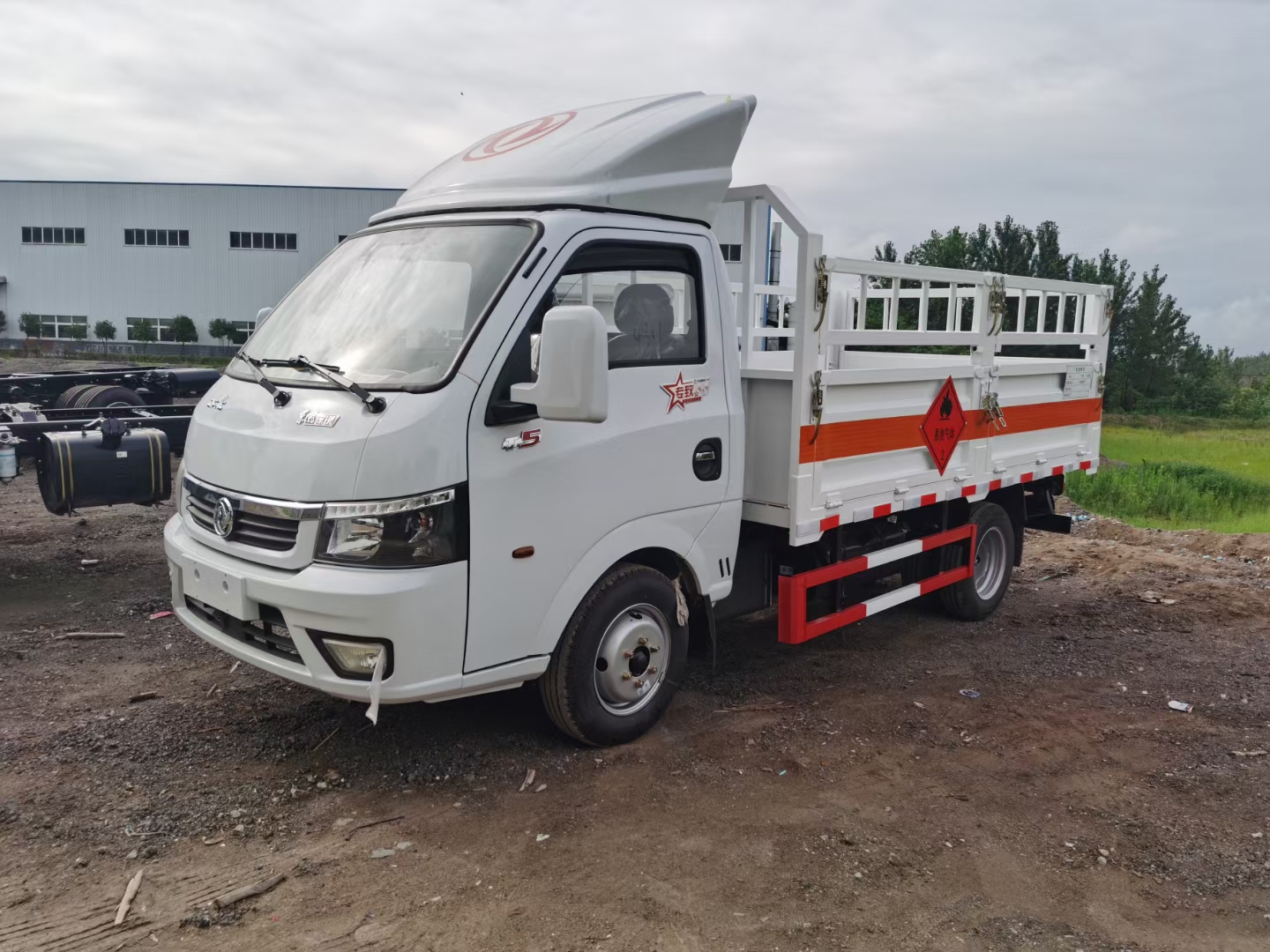 途逸小型液化氣瓶配送車