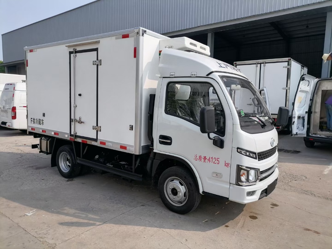 山西李總躍進S80國六藍(lán)牌無公害冷藏車