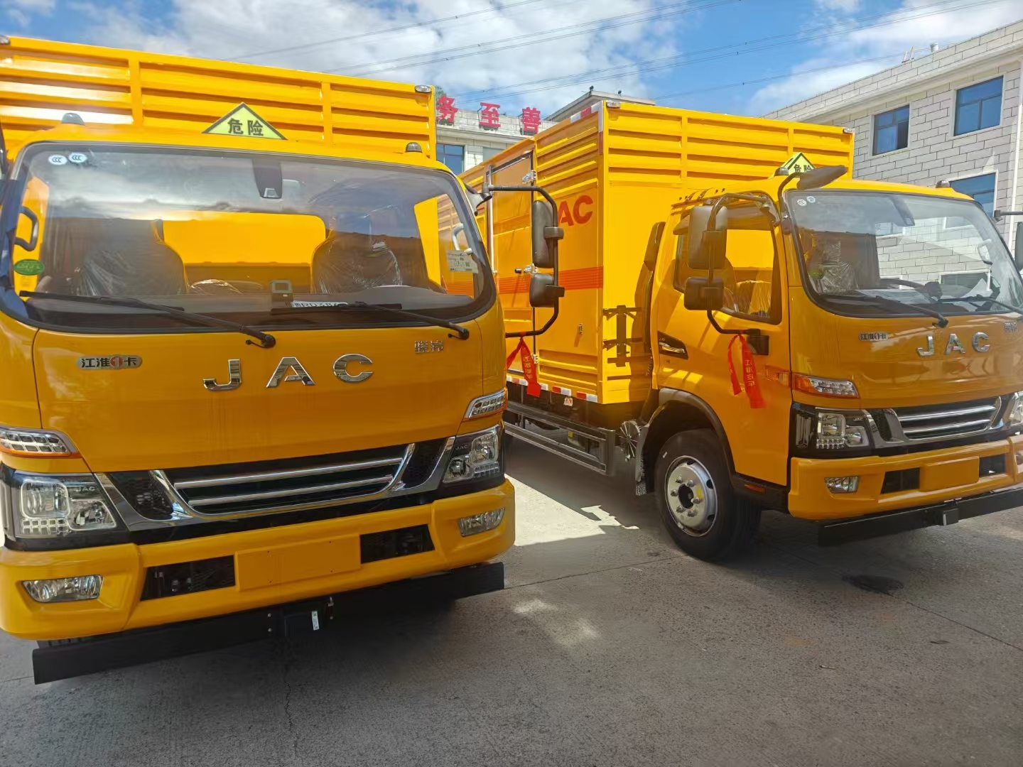 江淮駿鈴原廠國六廂式氣瓶車