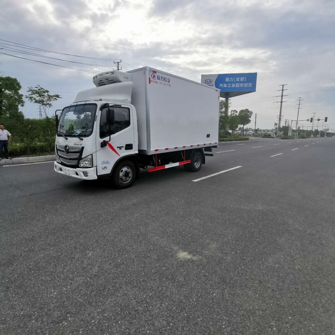 藍牌超大額載冷藏車——福田歐馬可S1國六冷藏車