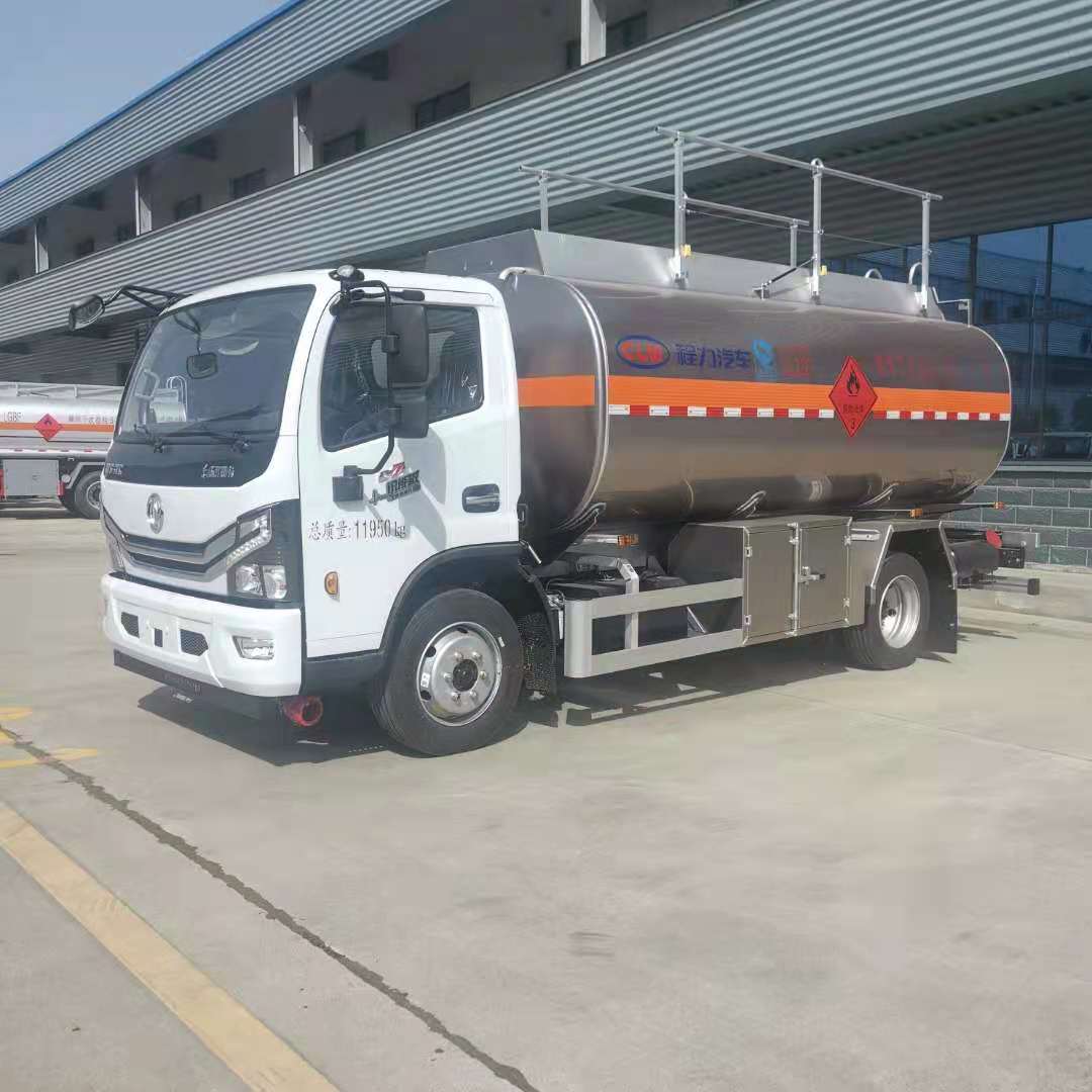 東風(fēng)大多利卡國六8噸鋁合金油罐車