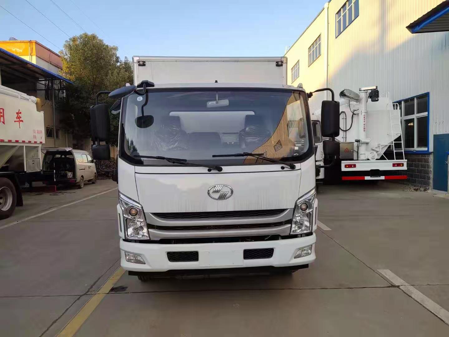 躍進C500國六黃牌易燃氣體廂式運輸車