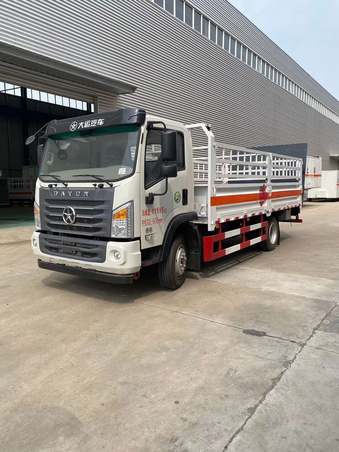 國六危險品車使用需要注意事項