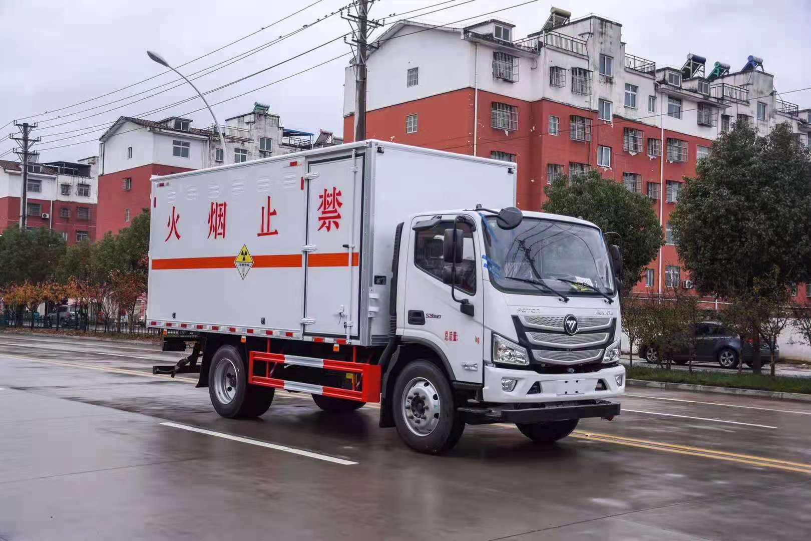 國六福田歐馬可5米1放射性危險品車