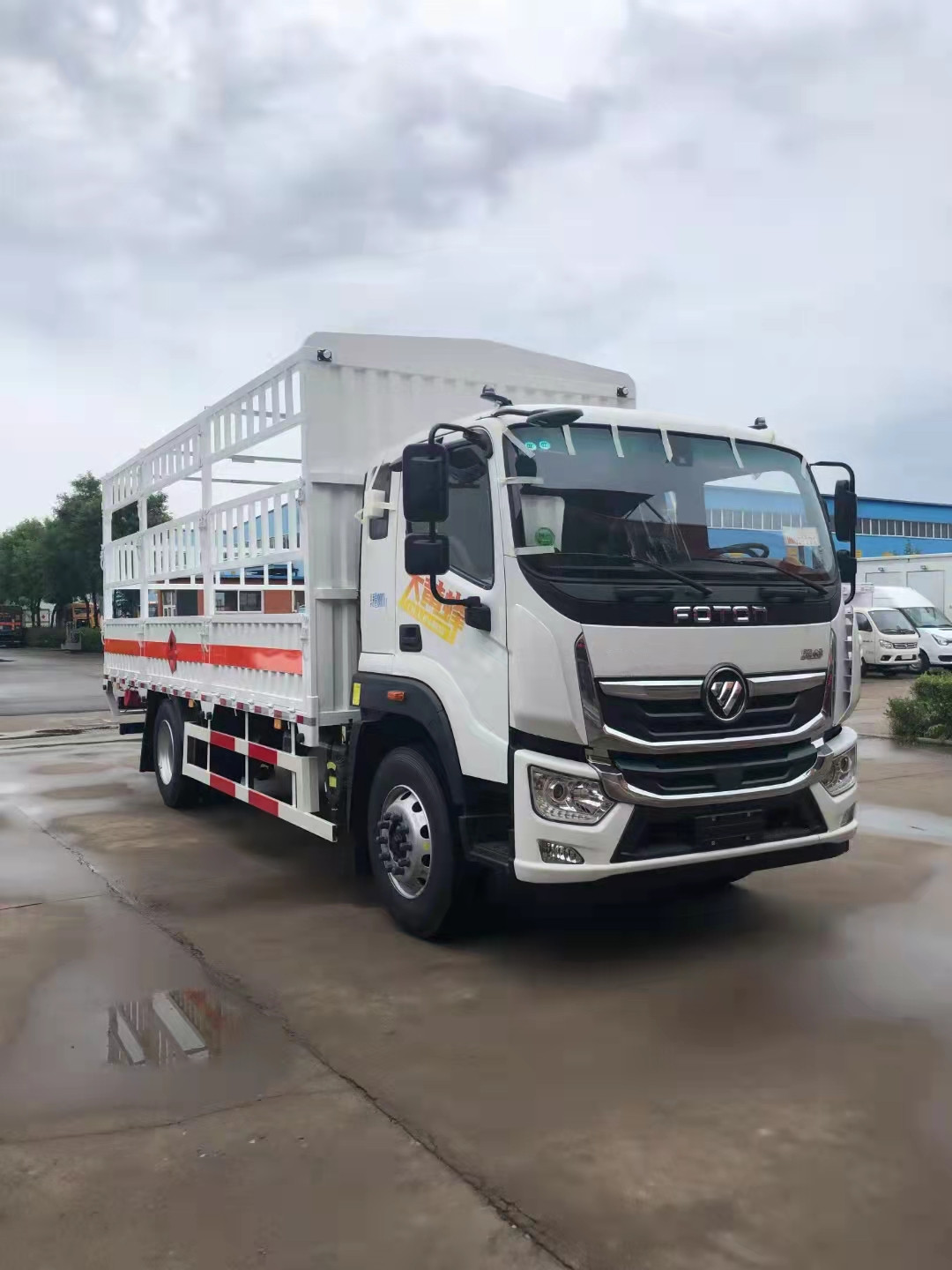 福田奧鈴國六6米6氣瓶運輸車廠家