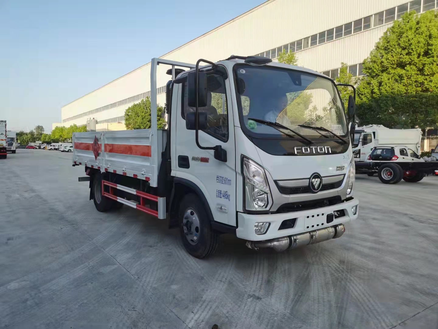 福田奧鈴康機131馬力氣瓶運輸車