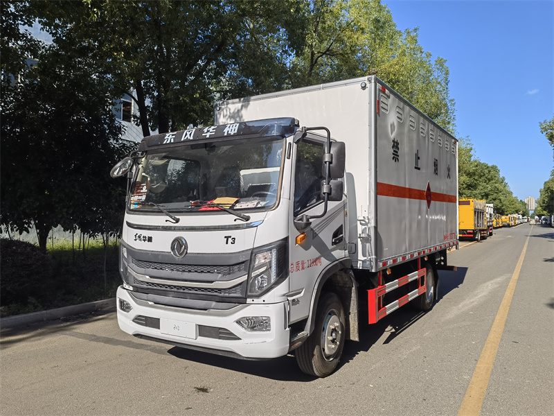 東風(fēng)華神T3國六爆破車生產(chǎn)廠家