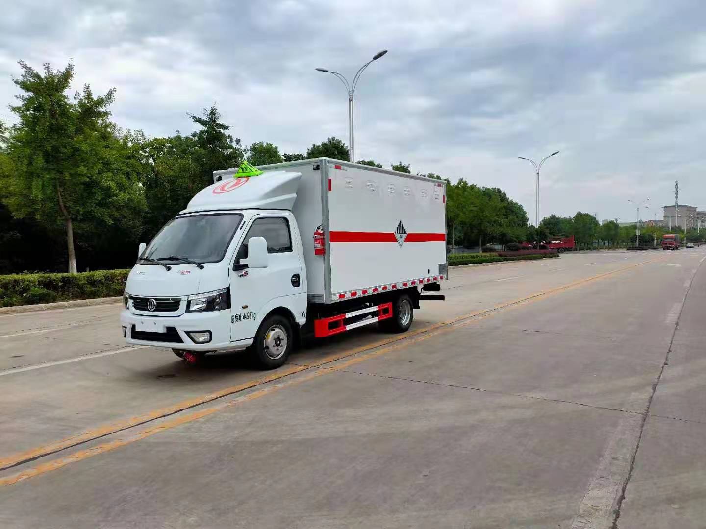 中秋節各地危險品車限行通知