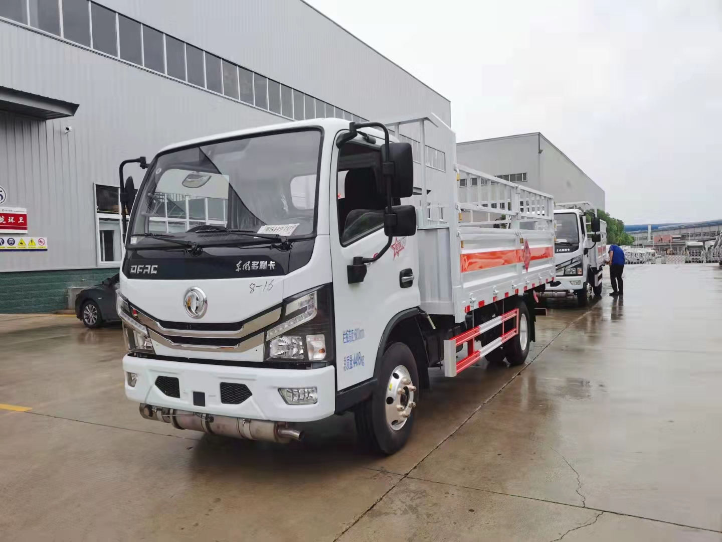 性價比高的東風4米2藍牌氣瓶車（高欄）