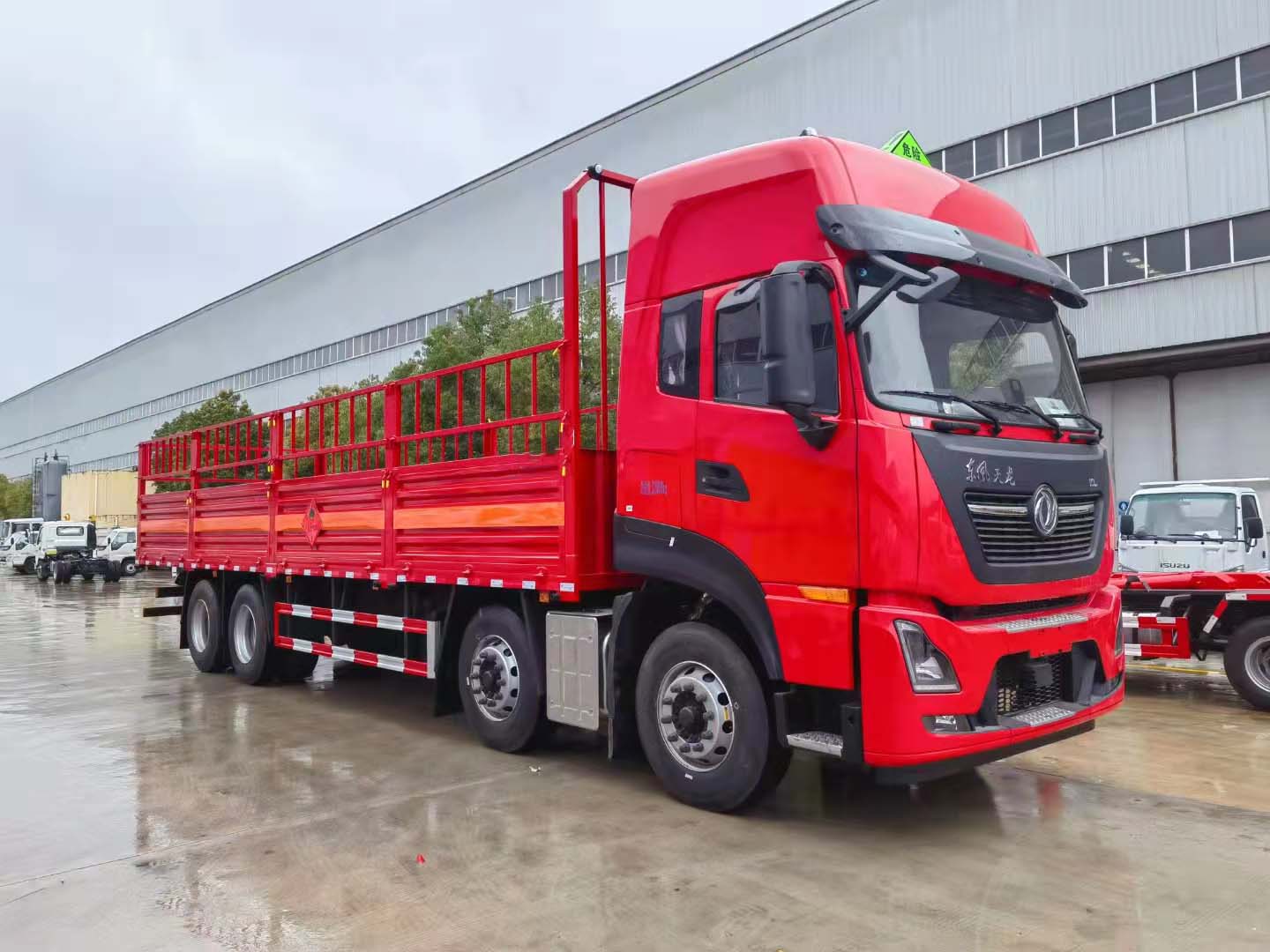 高頂雙臥氣瓶車，選擇東風天龍前四后八準沒錯