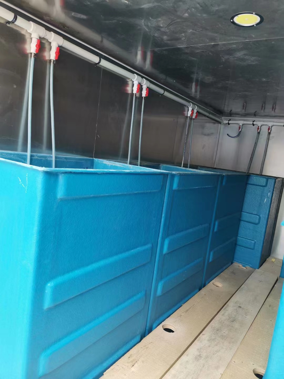 新鮮食材更放心，活魚運(yùn)輸車為您服務(wù)