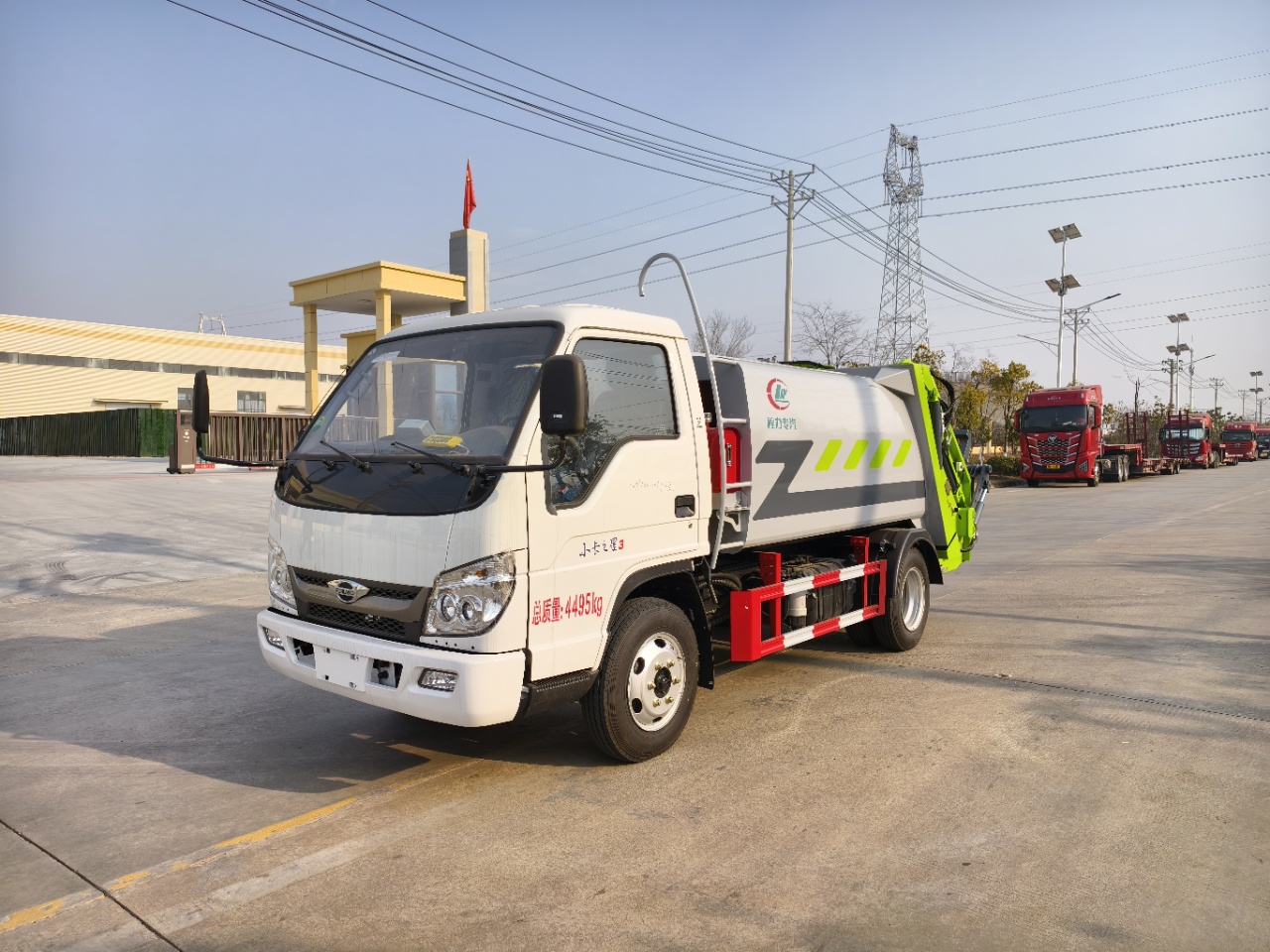 可以下地下室的福田小卡垃圾車