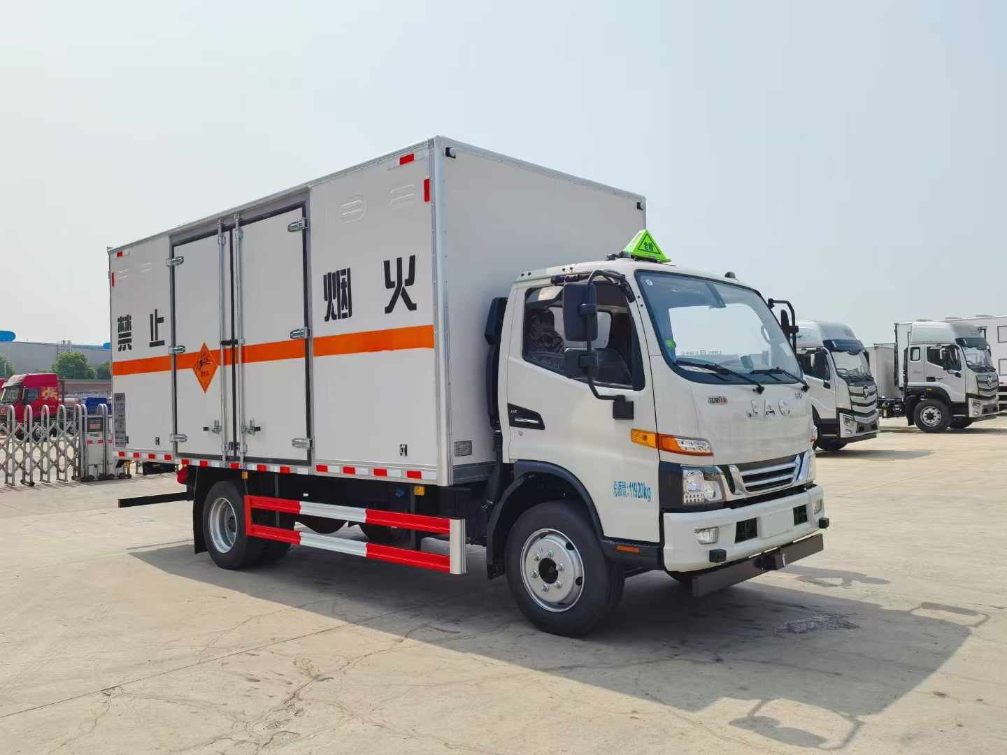 江淮駿鈴V7國六民爆車