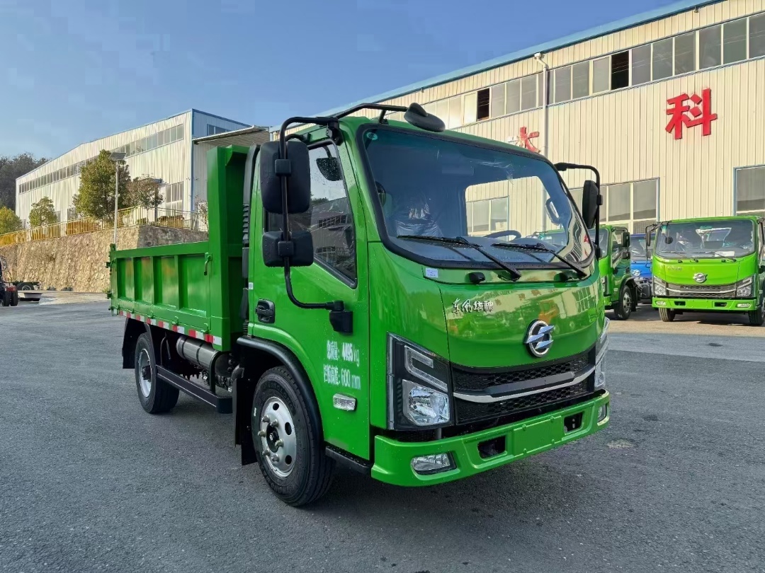 東風華神國六藍牌自卸汽車