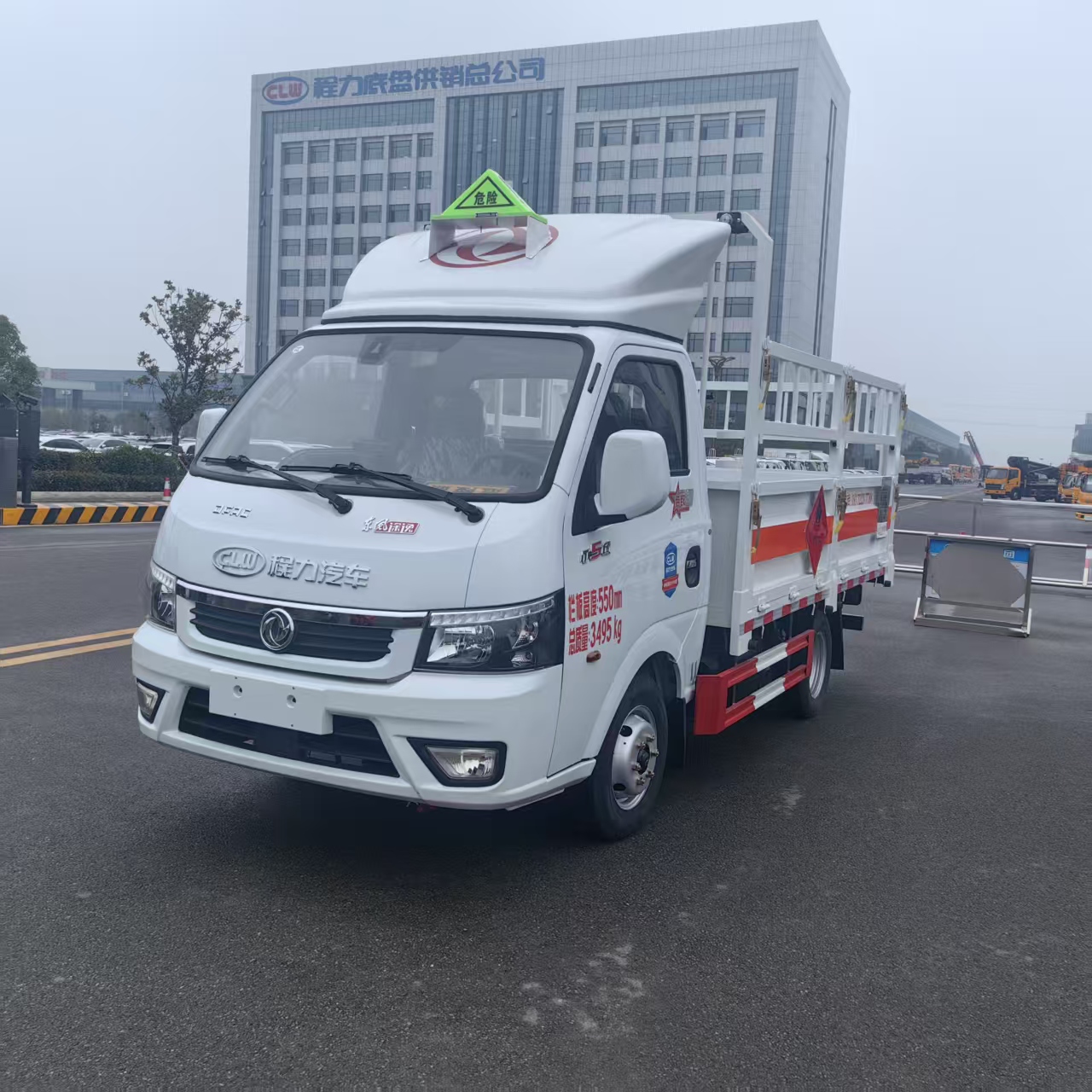 城配氣瓶車——東風途逸