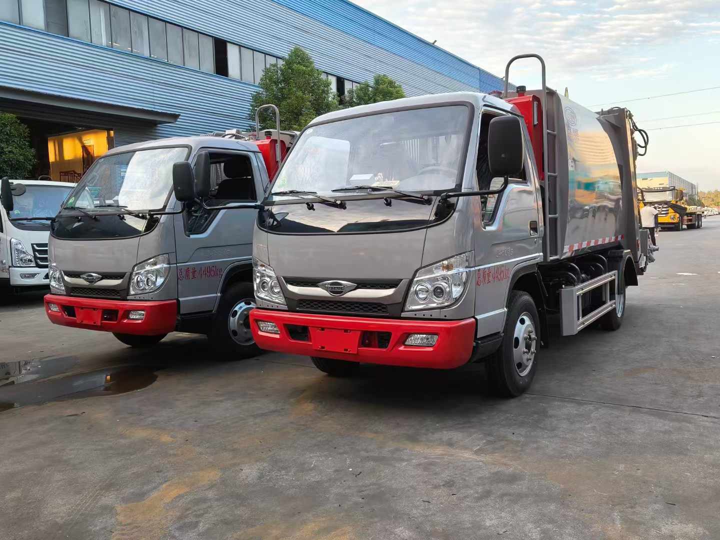 福田小卡藍牌壓縮垃圾車