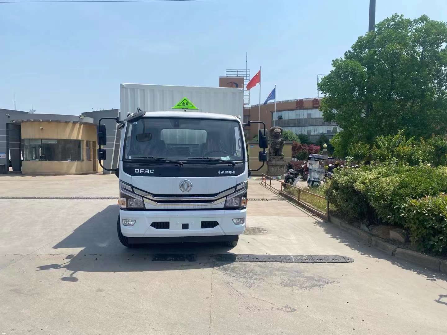 東風大多利卡帶透氣孔雜項危險品車