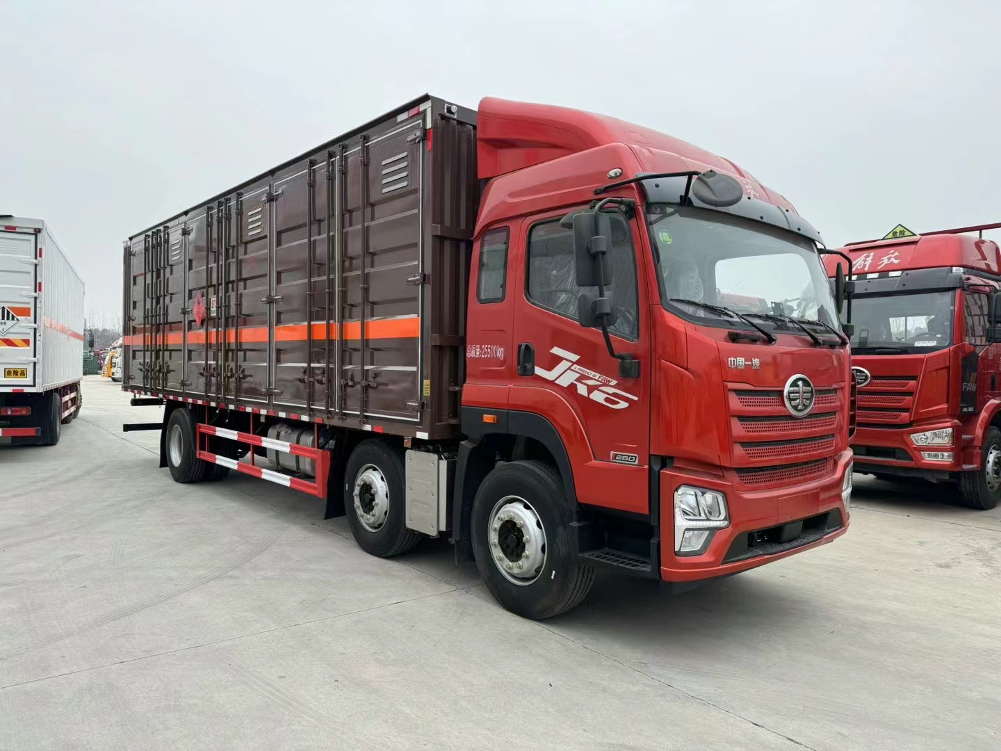 想要解放三軸危險(xiǎn)品車，千萬(wàn)別錯(cuò)過(guò)JK6