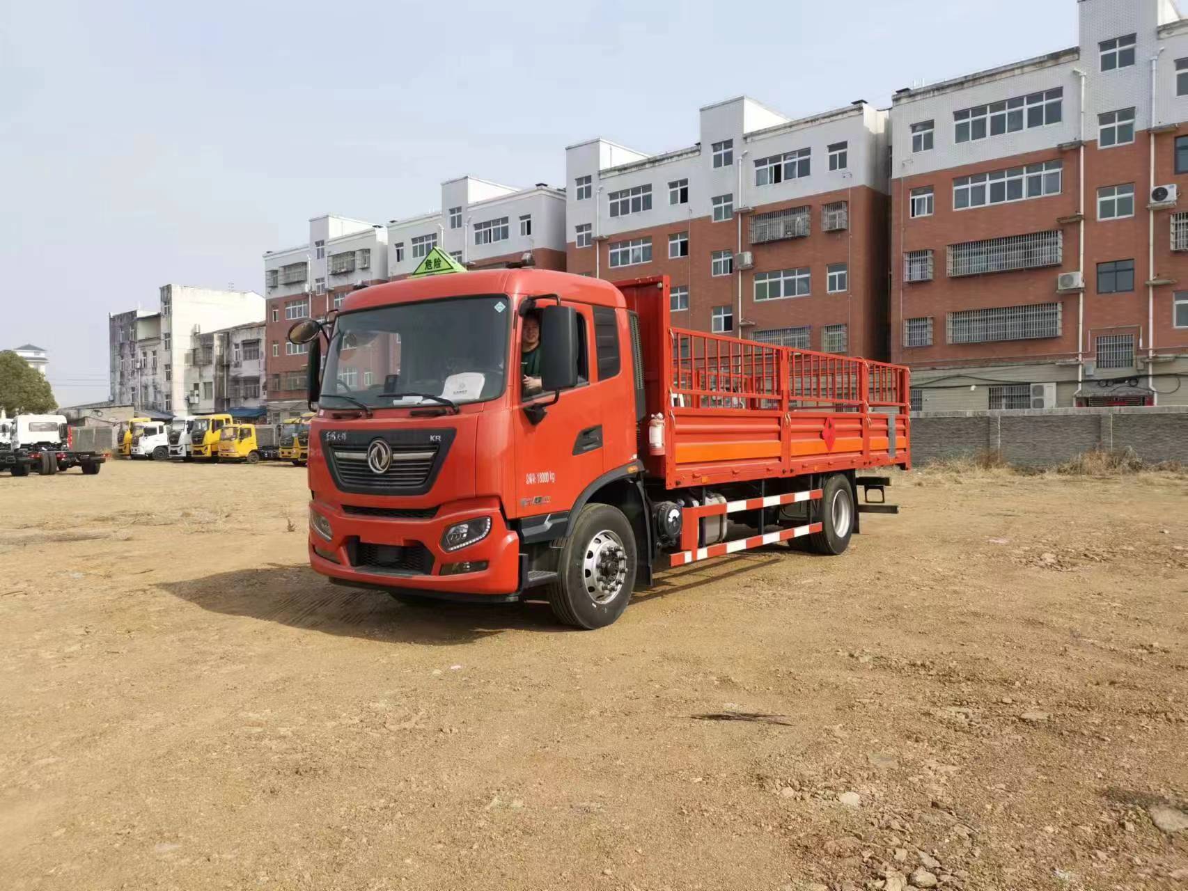 經典再現——東風天錦KR國六6米8氣瓶車