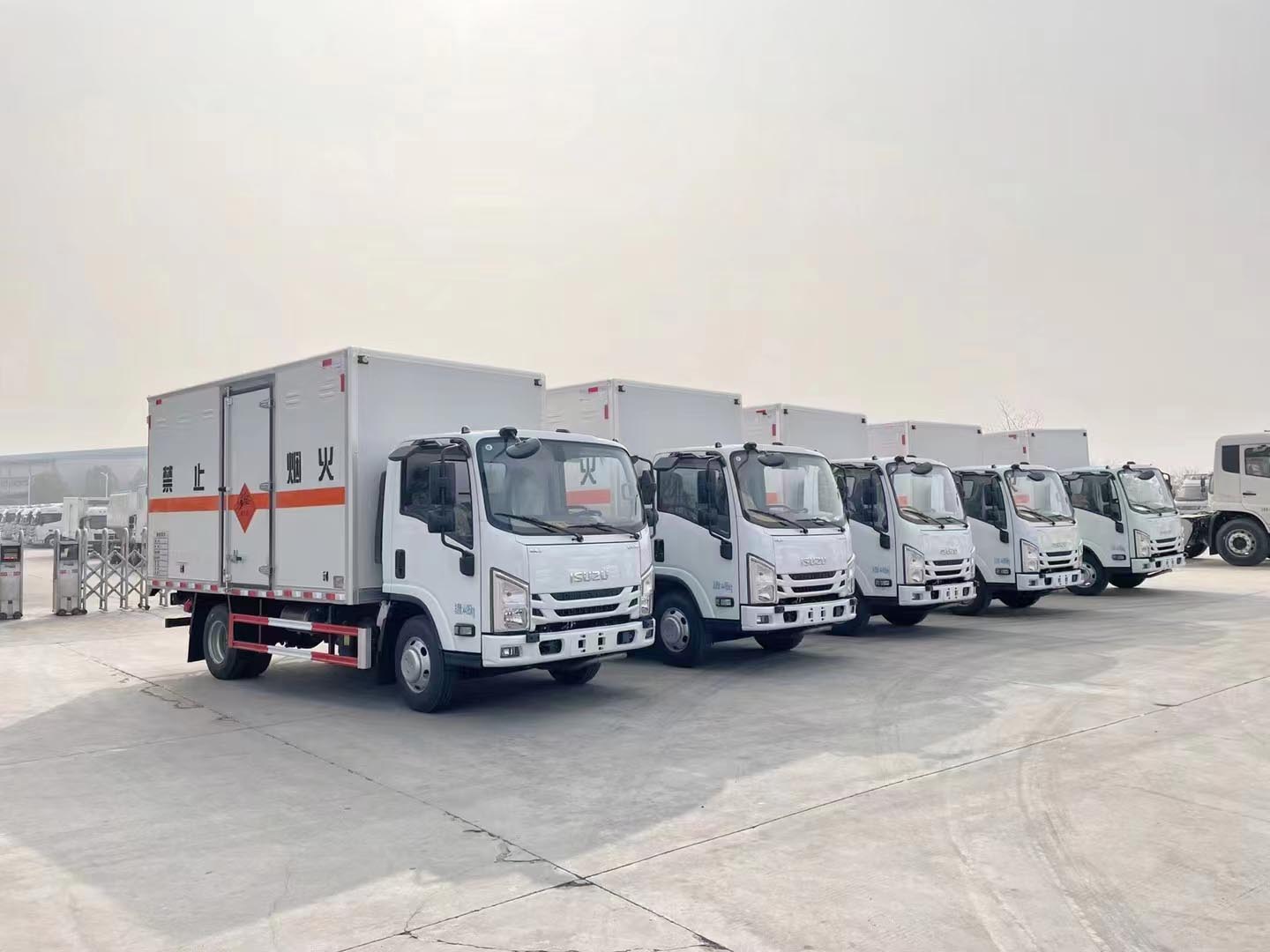 五十鈴黃牌國六易燃氣體廂式運輸車