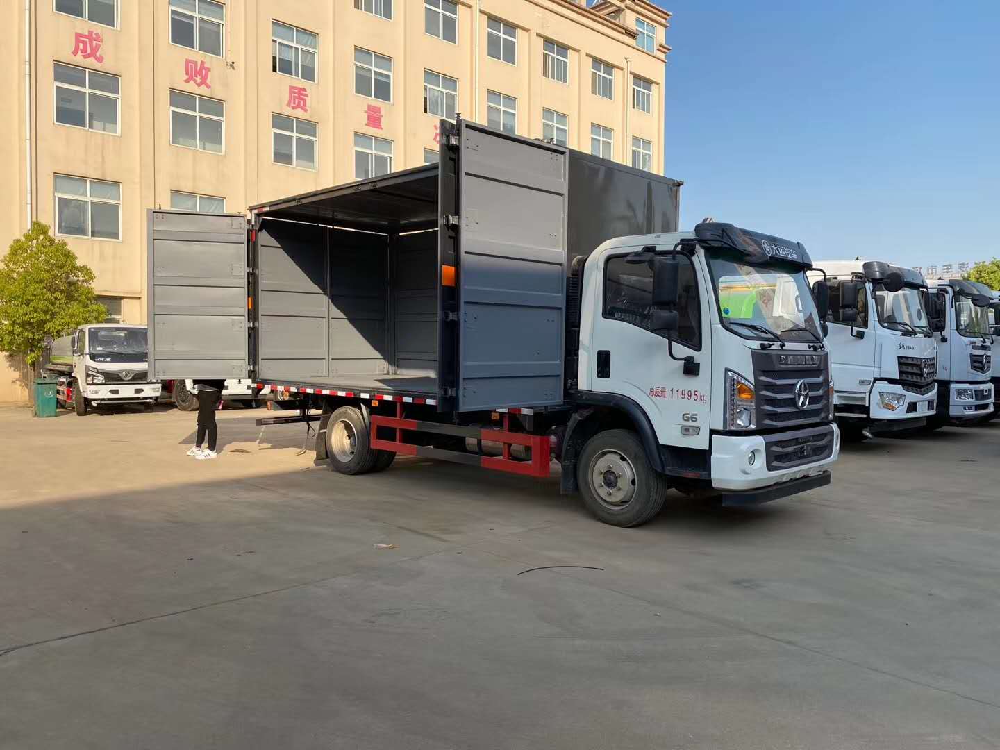 重要通知：國(guó)六車輛加尿素和油品注意事項(xiàng)